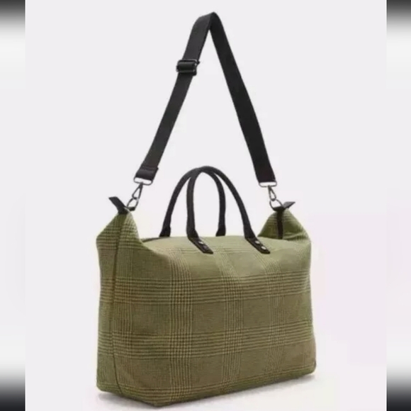 LuLu Dharma Bag Yellow Plaid Frasier Weekender New with Tags - Picture 5 of 6